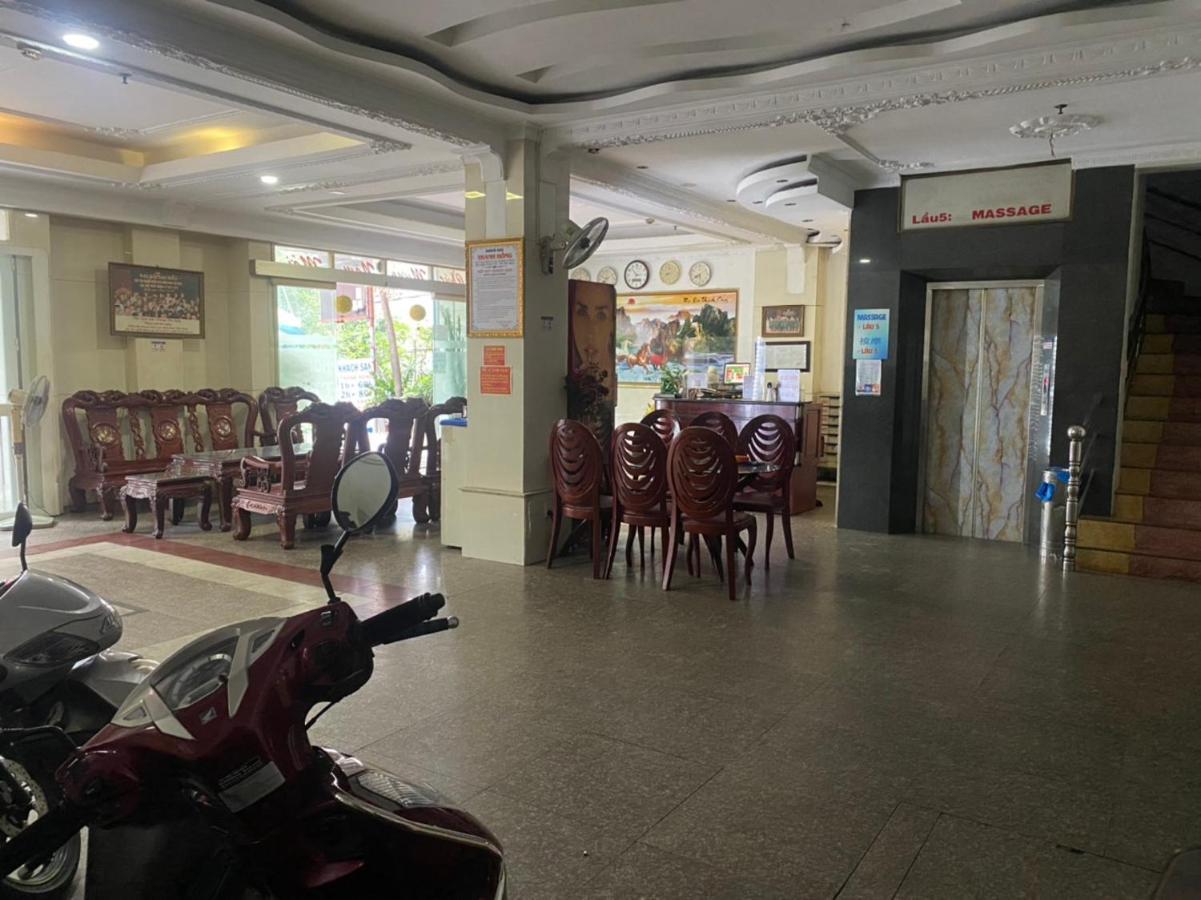 Khach San Thanh Hong Ho Chi Minh Zewnętrze zdjęcie