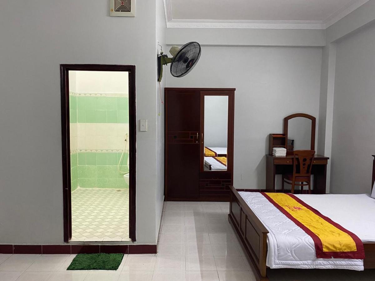 Khach San Thanh Hong Ho Chi Minh Zewnętrze zdjęcie