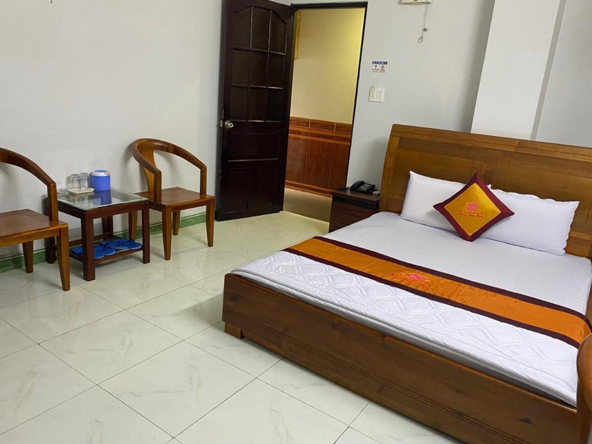 Khach San Thanh Hong Ho Chi Minh Zewnętrze zdjęcie