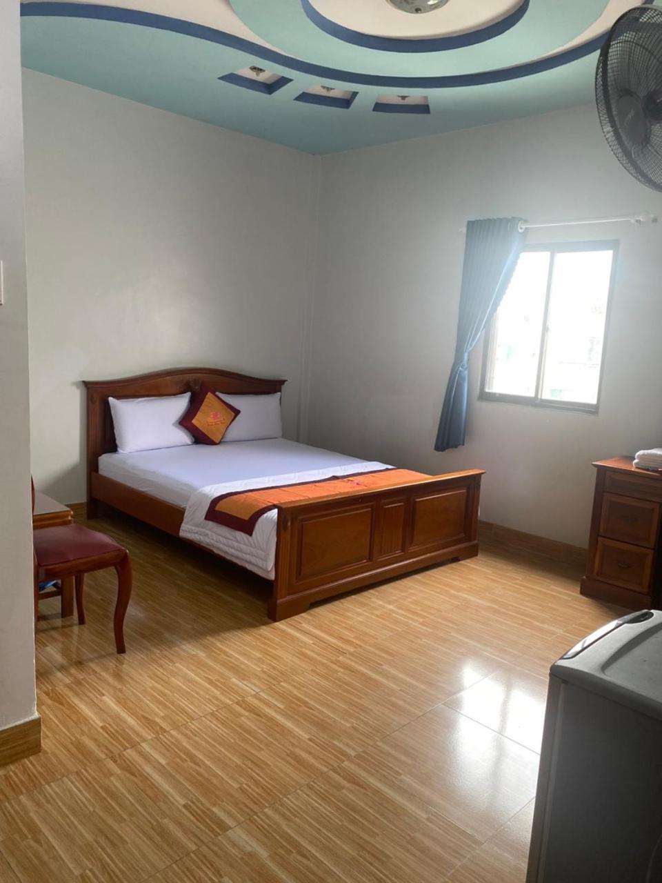 Khach San Thanh Hong Ho Chi Minh Zewnętrze zdjęcie